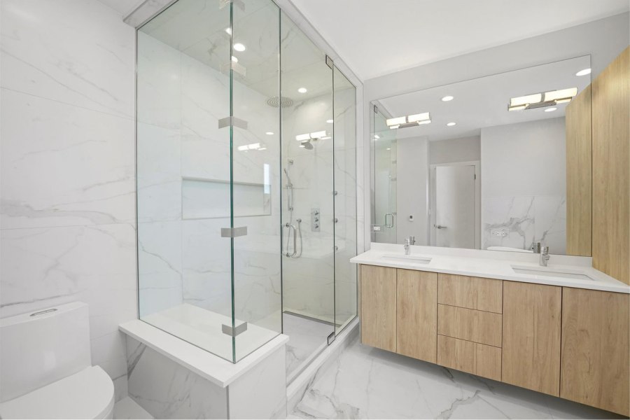 Master-Bethroom-Shower 
