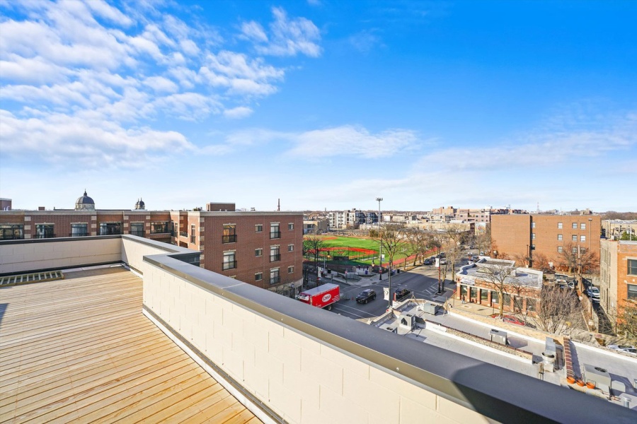 Roof-Top-Terasse 
